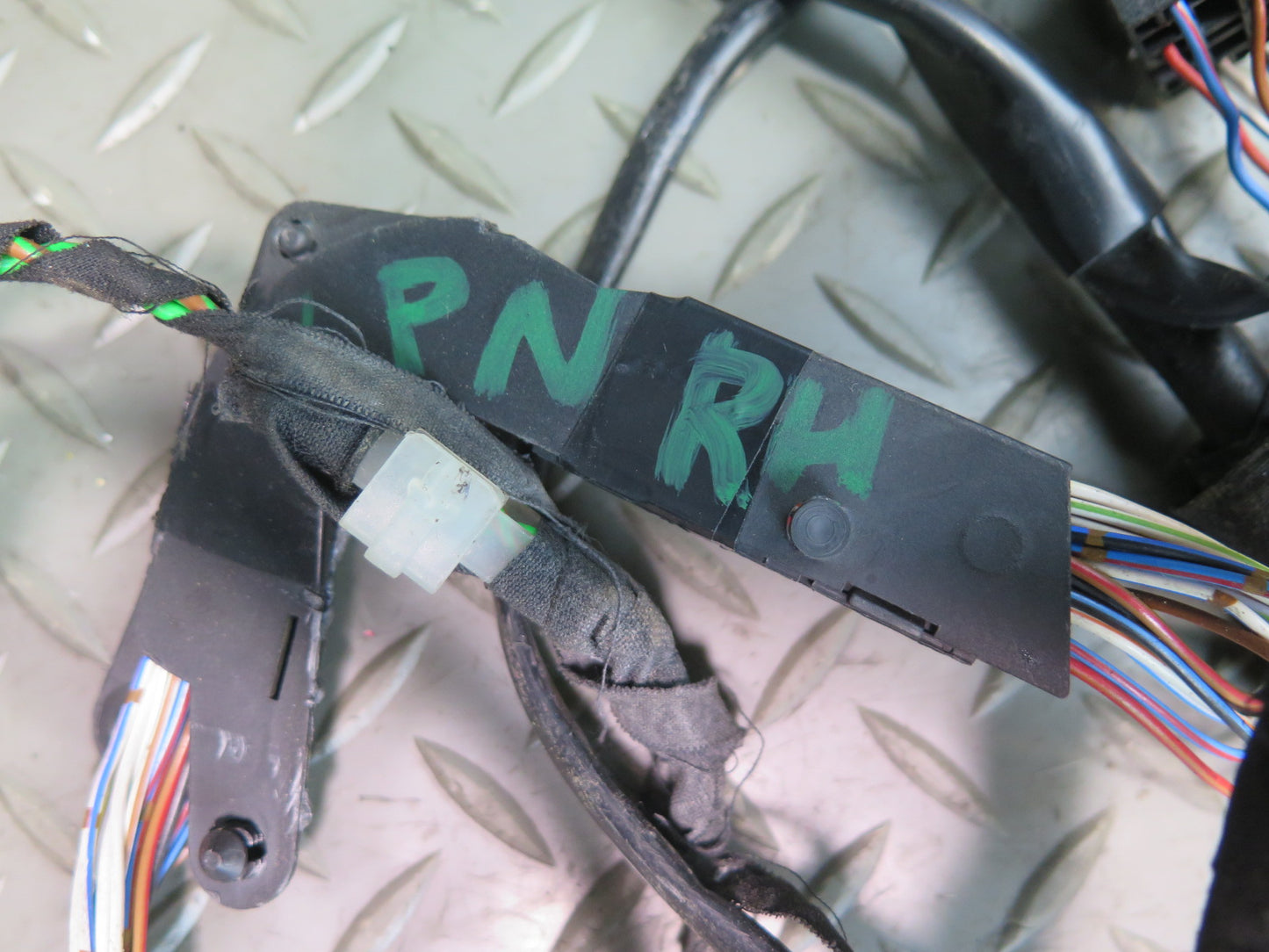 1999-2004 Porsche 911 996 Left & Right  Door Wire Wiring Harness Set of 2