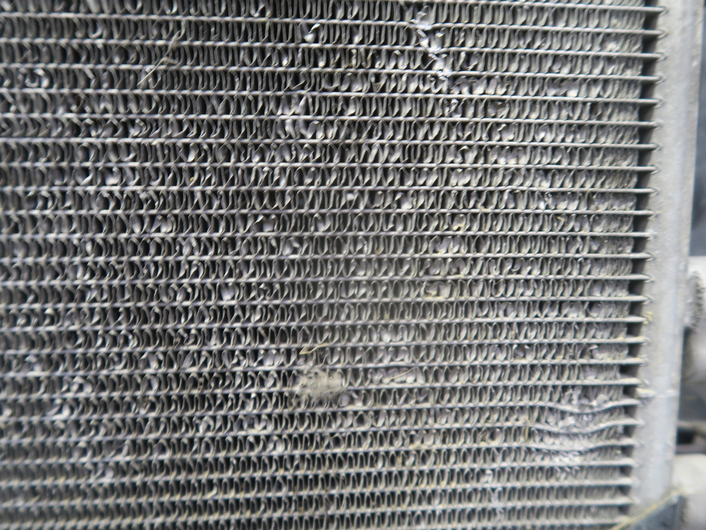 16-20 Chevrolet Camaro SS 6.2L LT1 A/T Engine Radiator A/C Condenser Fan Shroud