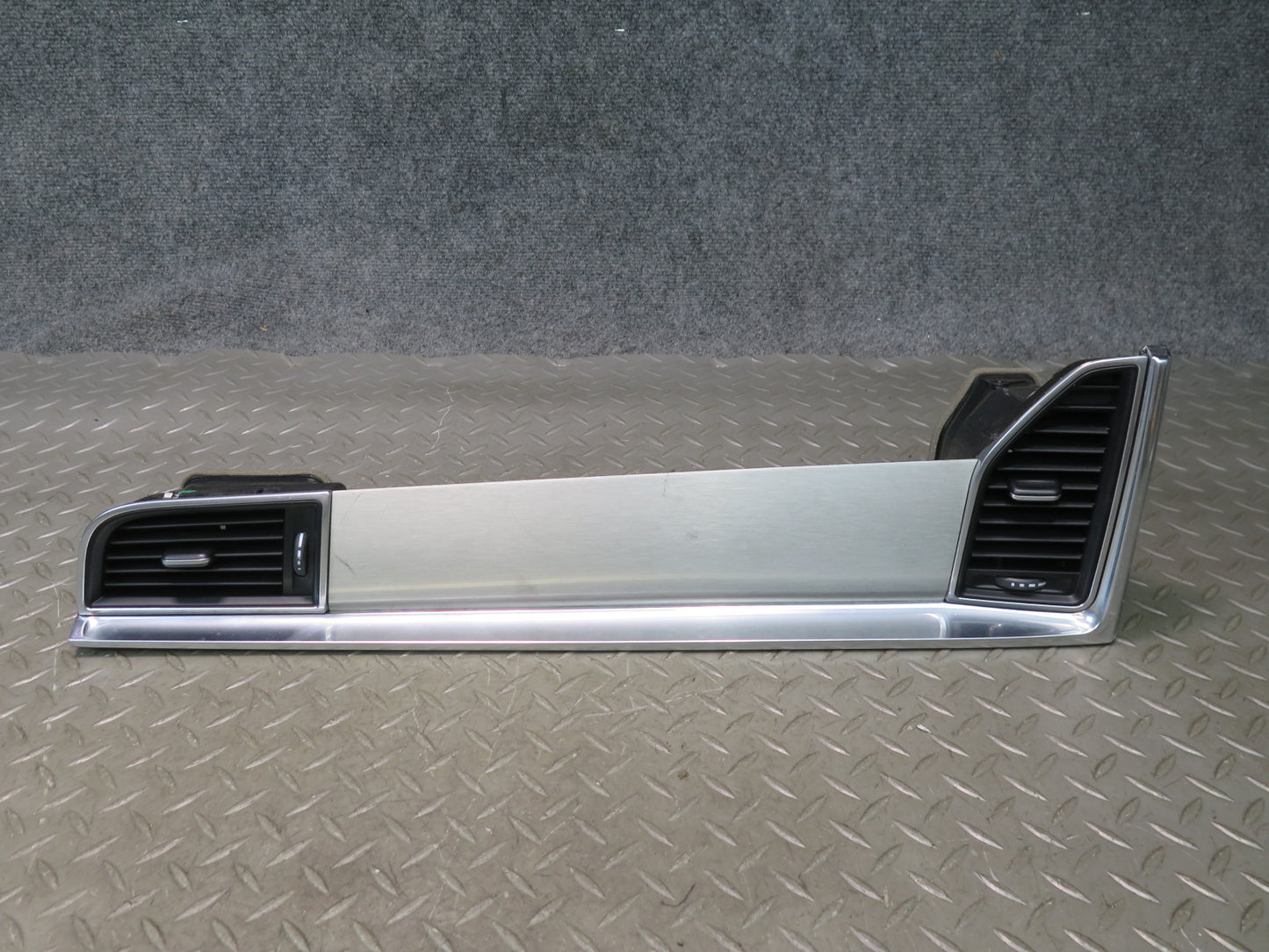 15-18 Porsche Macan Dash Front Left Center Right A/C Air Vent Grille Trim Set
