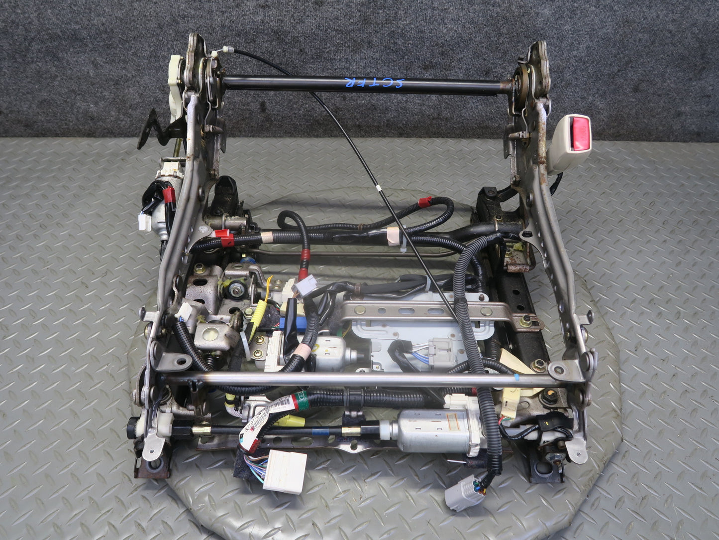 02-05 Lexus UZZ40L SC430 Front Right Seat Track w Motors & Module OEM