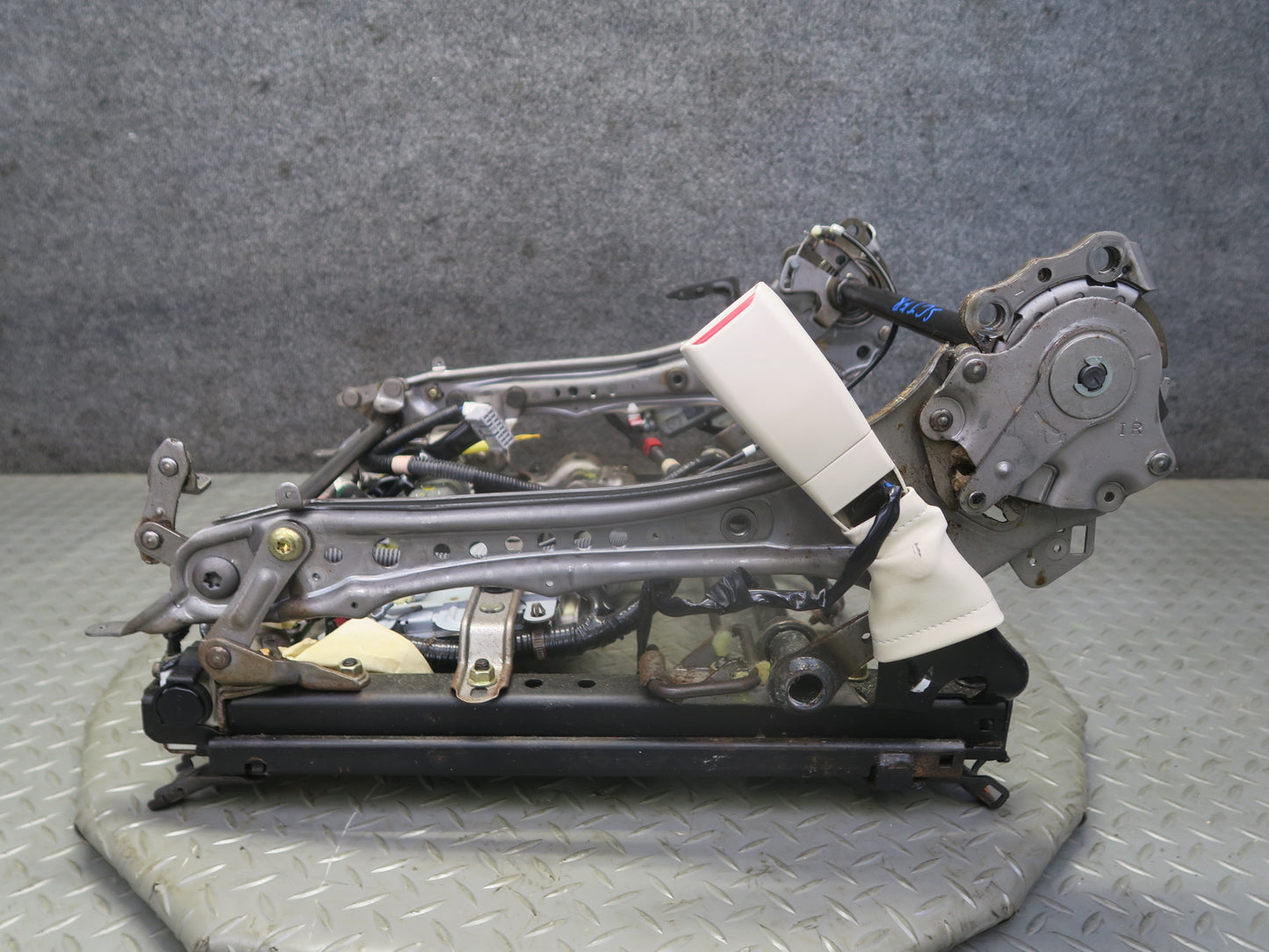 02-05 Lexus UZZ40L SC430 Front Right Seat Track w Motors & Module OEM