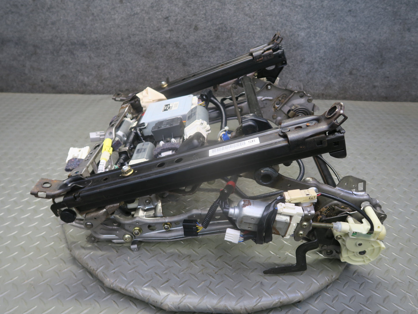 02-05 Lexus UZZ40L SC430 Front Right Seat Track w Motors & Module OEM