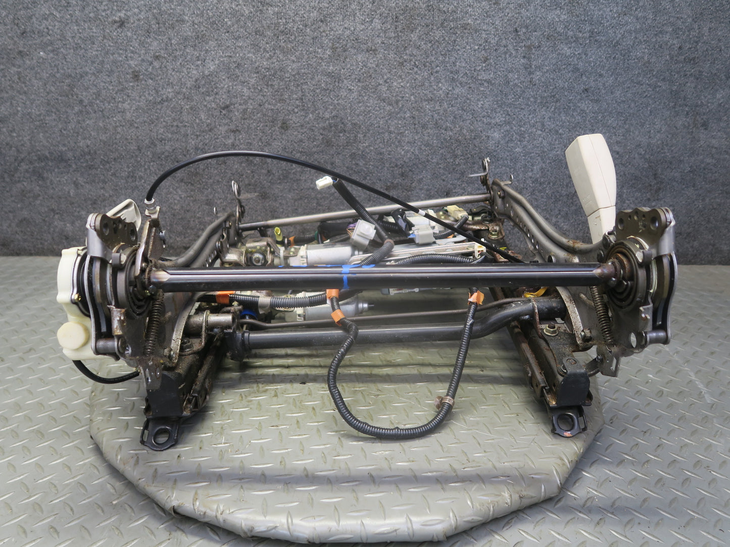 02-05 Lexus UZZ40L SC430 Front Left Seat Track w Motors & Module OEM