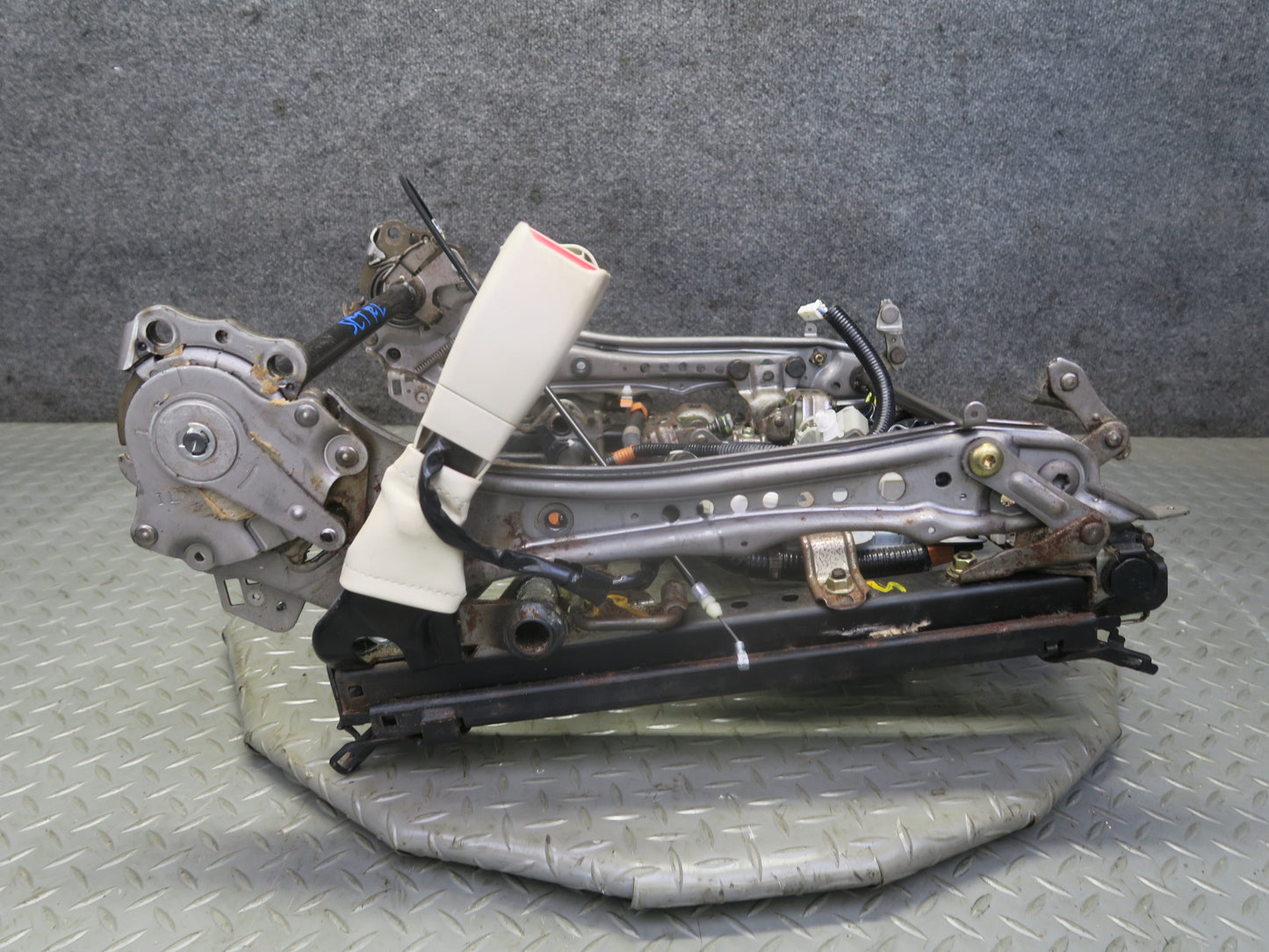 02-05 Lexus UZZ40L SC430 Front Left Seat Track w Motors & Module OEM