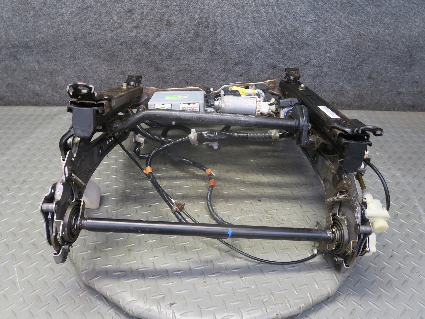 02-05 Lexus UZZ40L SC430 Front Left Seat Track w Motors & Module OEM