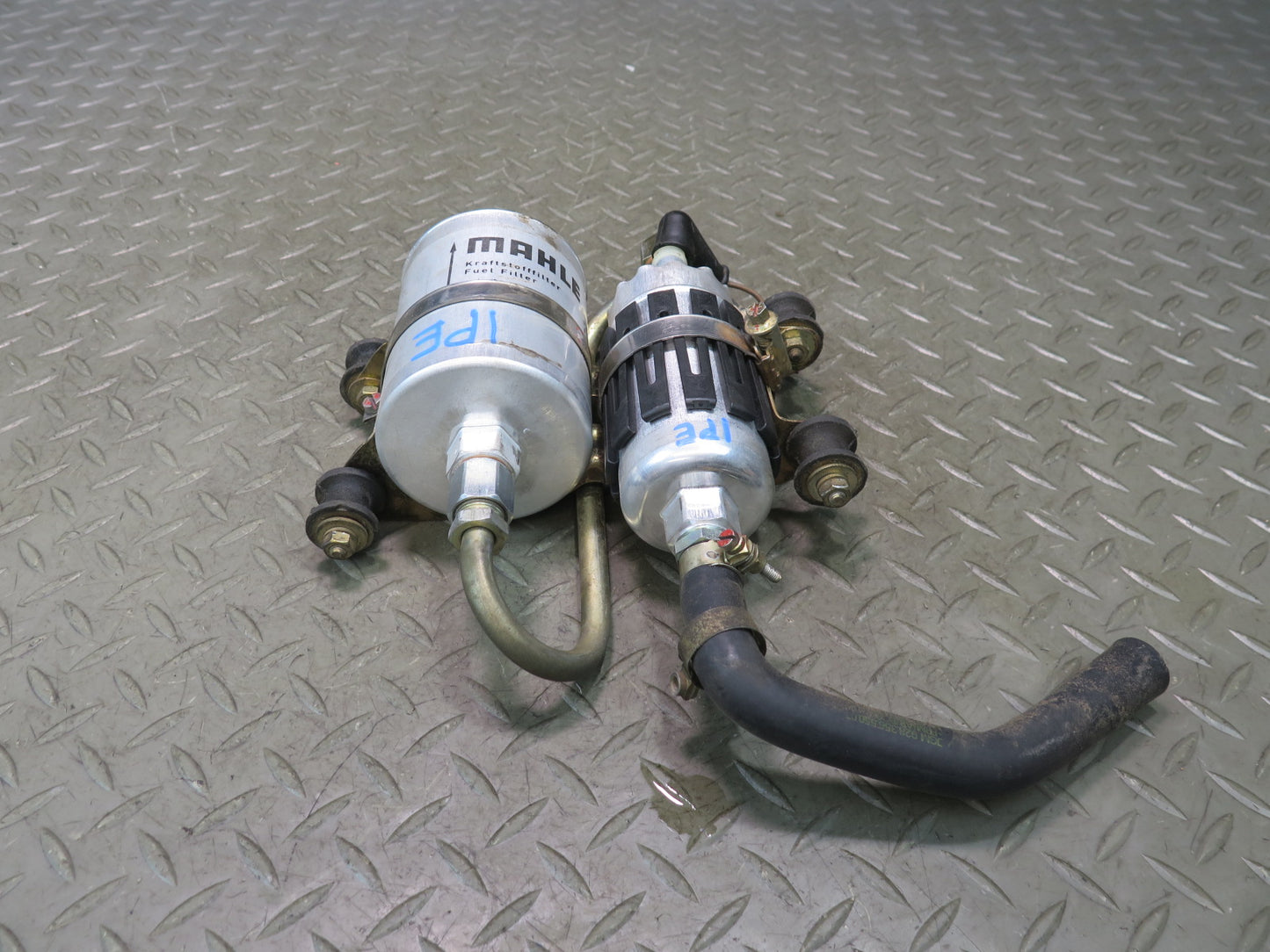 1987-1988 Porsche 928 S4 Electric Fuel Gas Pump Filter Sending Unit Assembly