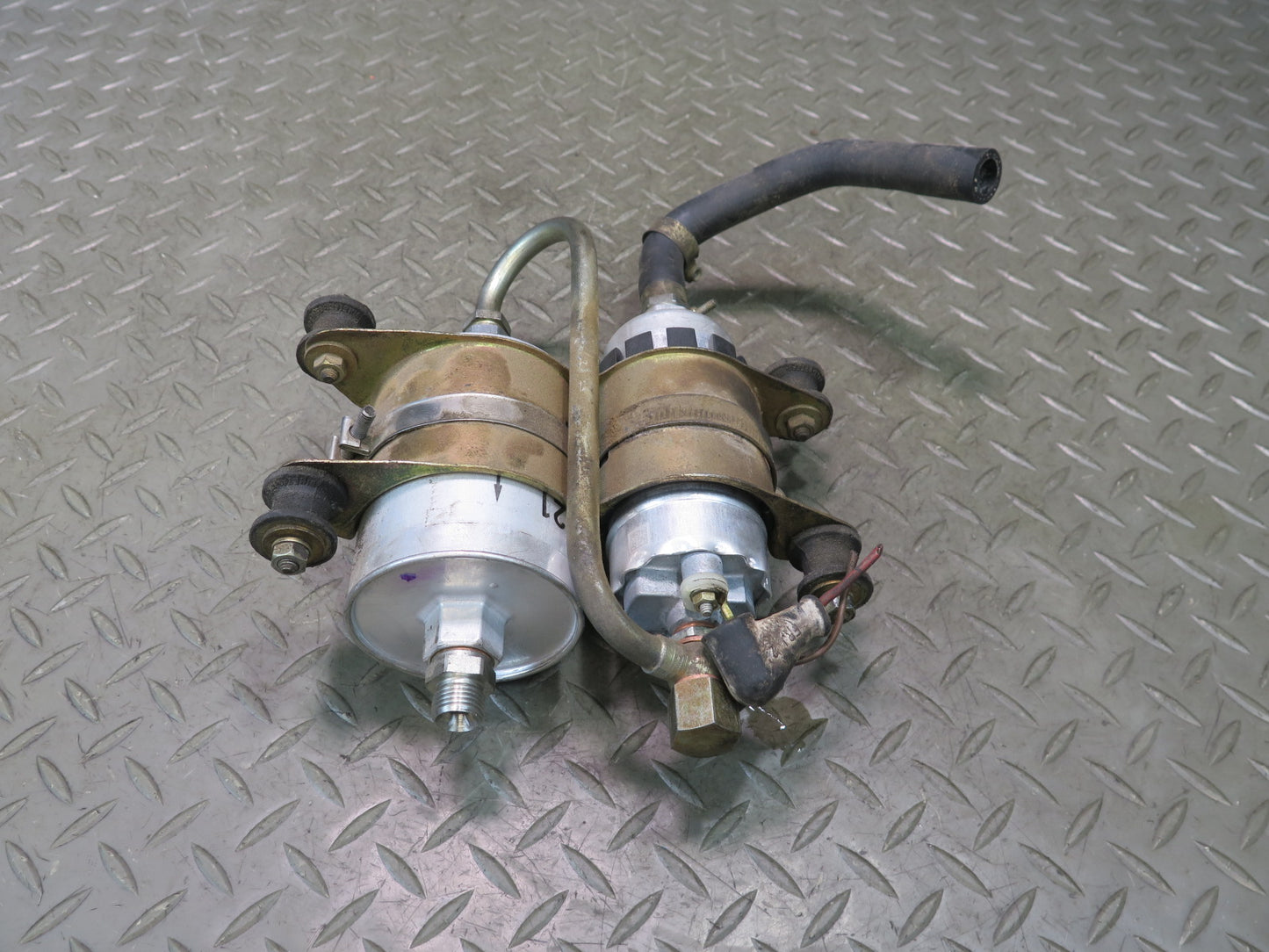1987-1988 Porsche 928 S4 Electric Fuel Gas Pump Filter Sending Unit Assembly