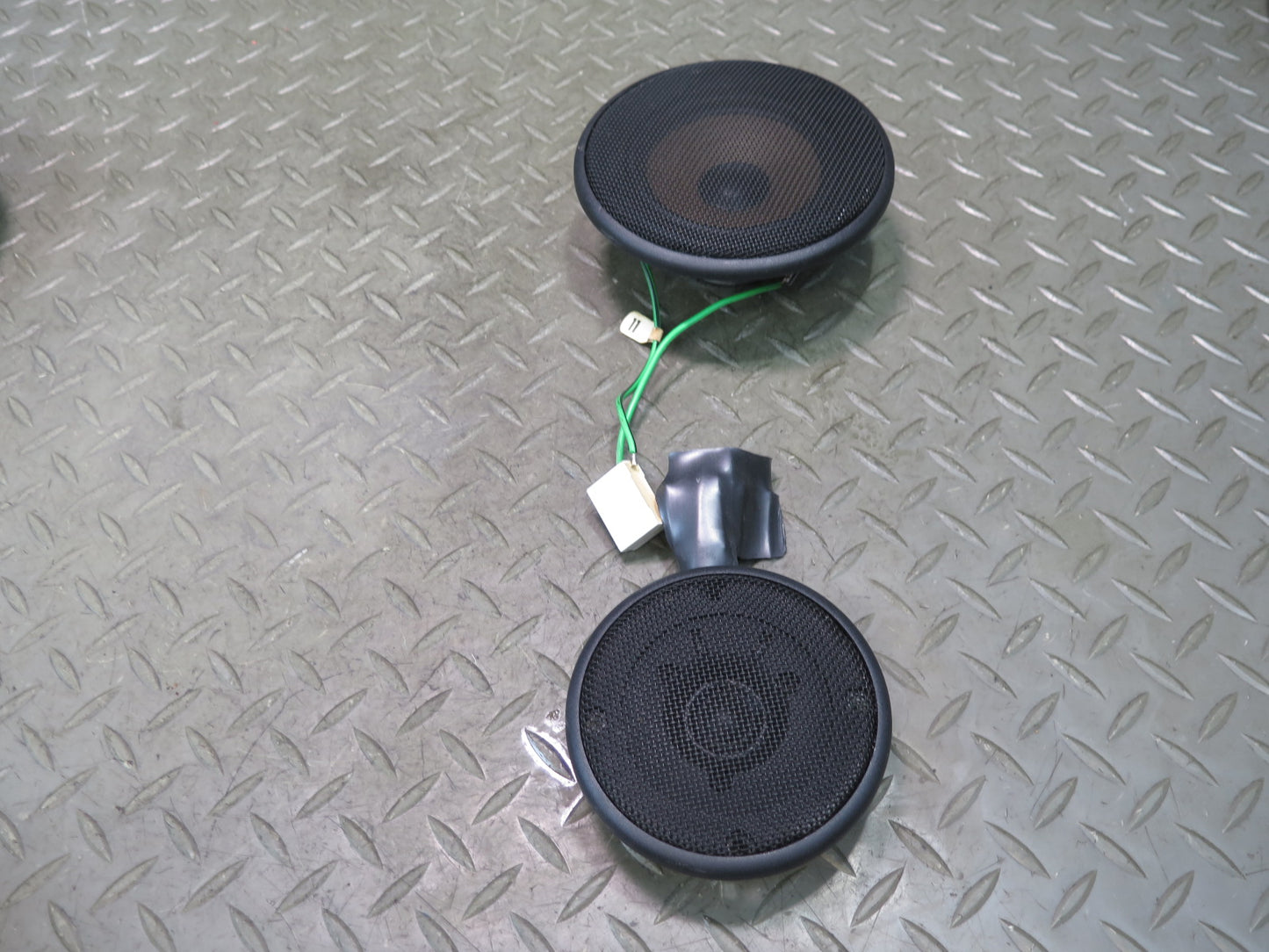 1984-1988 Porsche 928 Front & Rear Left Right Side Door Audio Sound Speaker Set