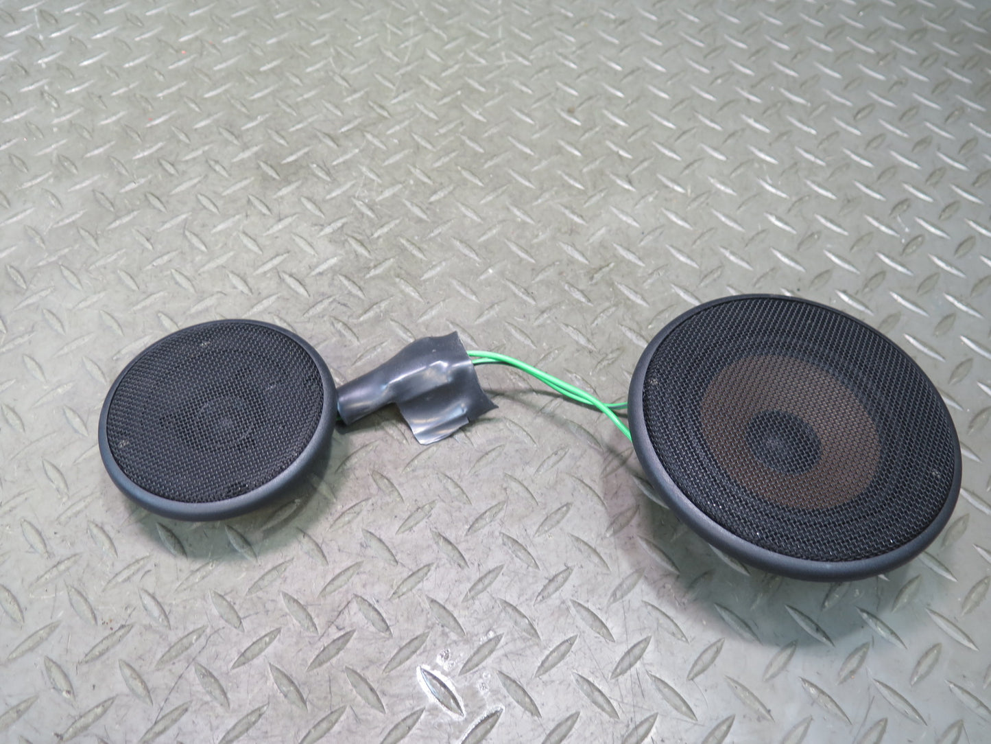1984-1988 Porsche 928 Front & Rear Left Right Side Door Audio Sound Speaker Set