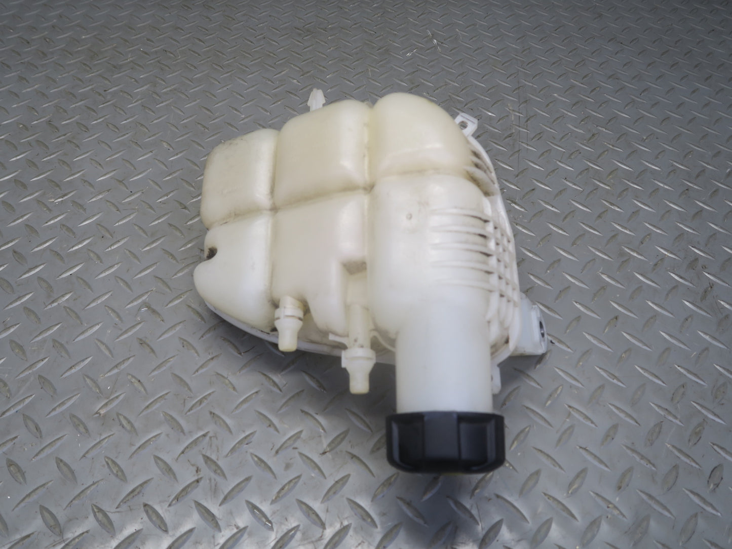 16-24 Mini Cooper F54 F55 F56 F57 Engine Expansion Overflow Reservoir Tank