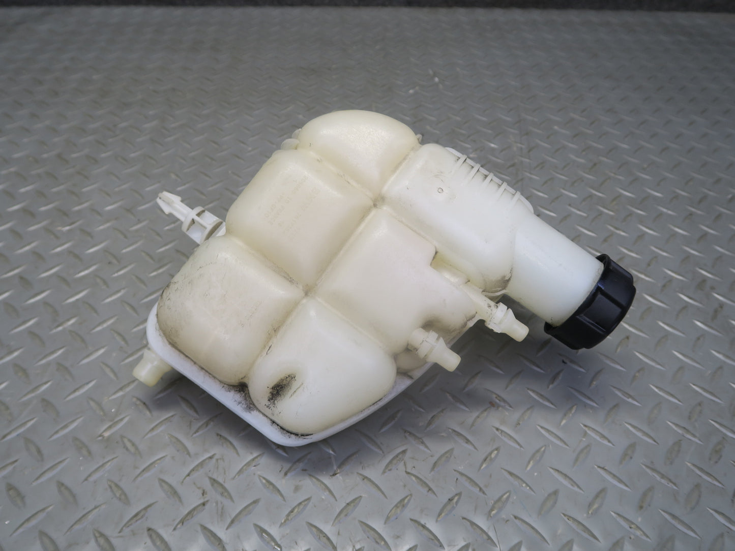 16-24 Mini Cooper F54 F55 F56 F57 Engine Expansion Overflow Reservoir Tank