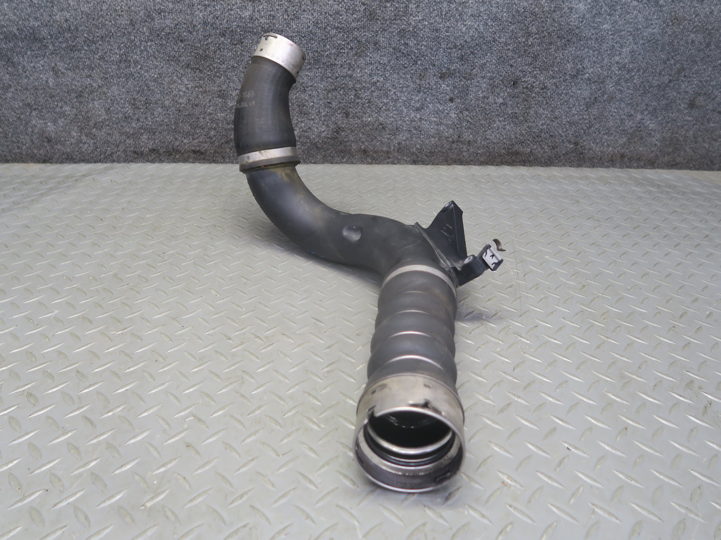 16-24 Mini Cooper S F55 F56 F57 Intercooler Hose Pipe Line OEM