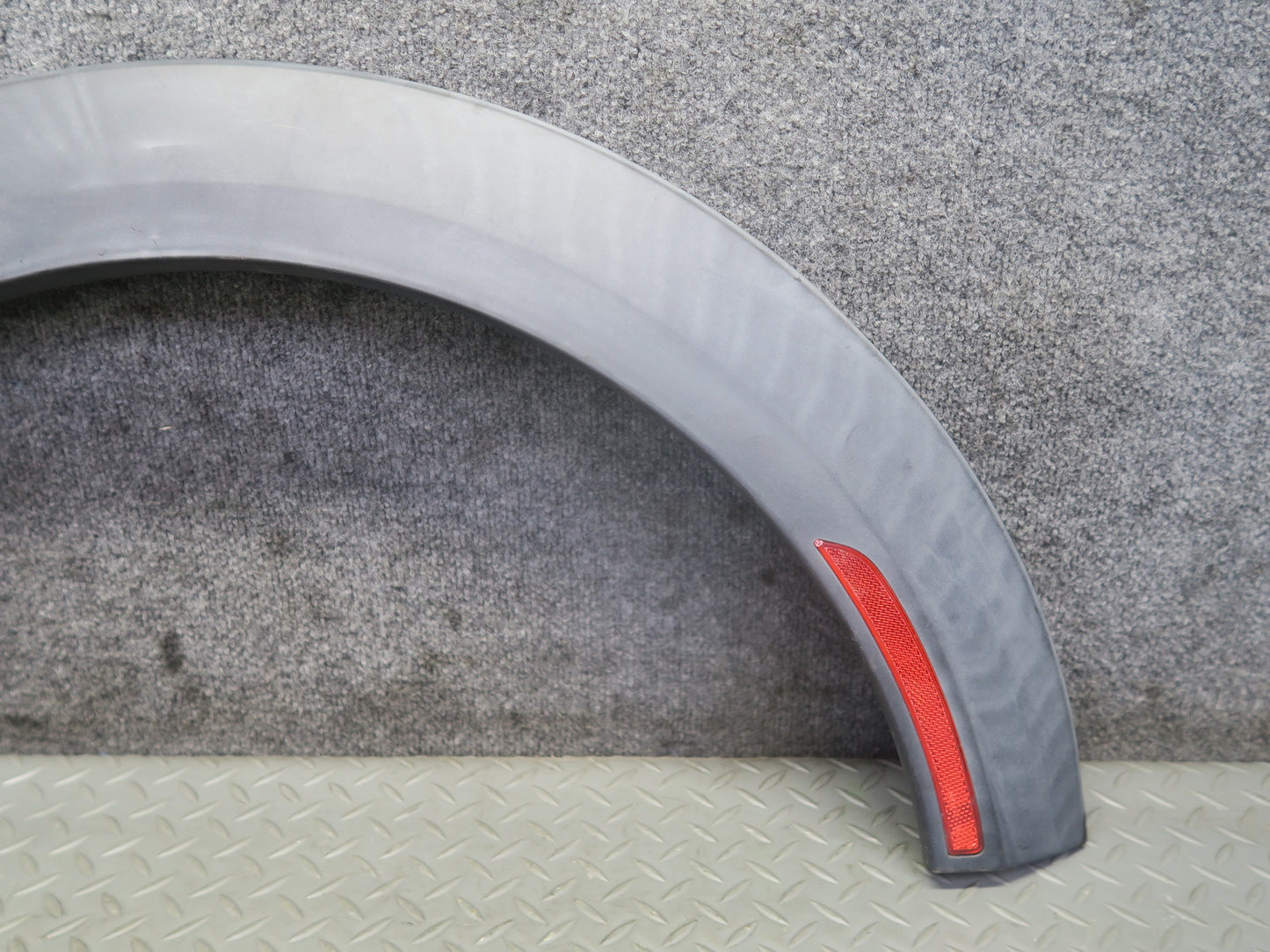 16-24 Mini Cooper F56 F57 Rear Left Wheel Arch Flare Molding 7300821 OEM