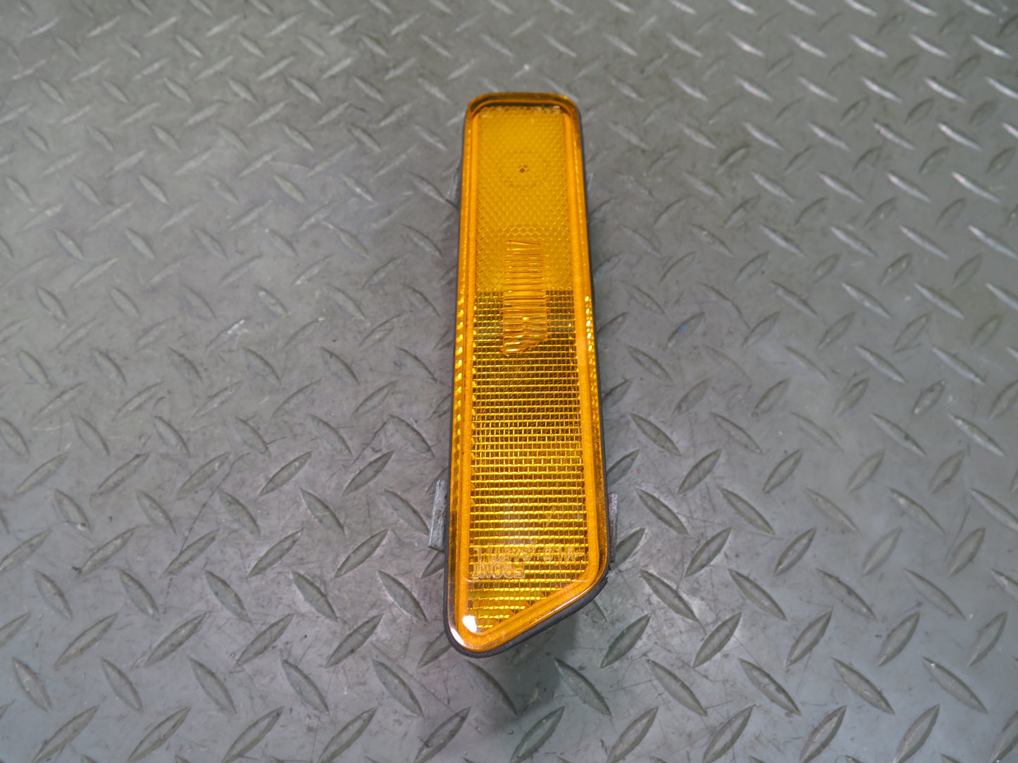 1987-1995 Porsche 928 Front Left & Right Side Marker Light Lamp Set of 2