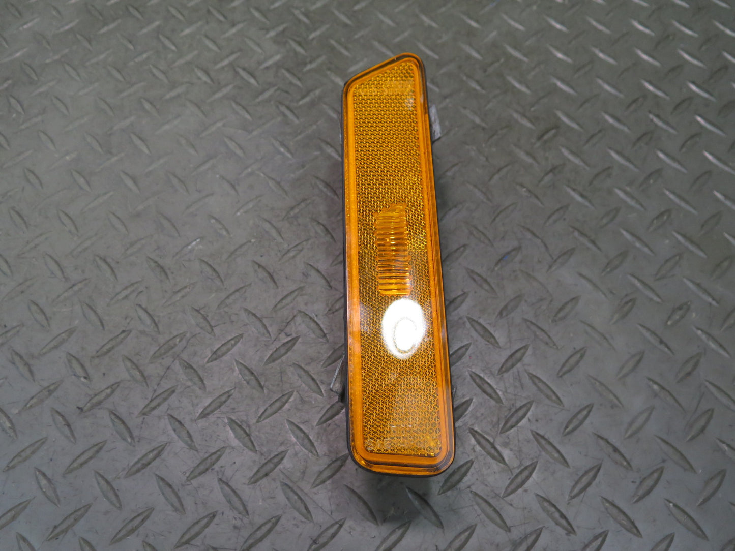 1987-1995 Porsche 928 Front Left & Right Side Marker Light Lamp Set of 2