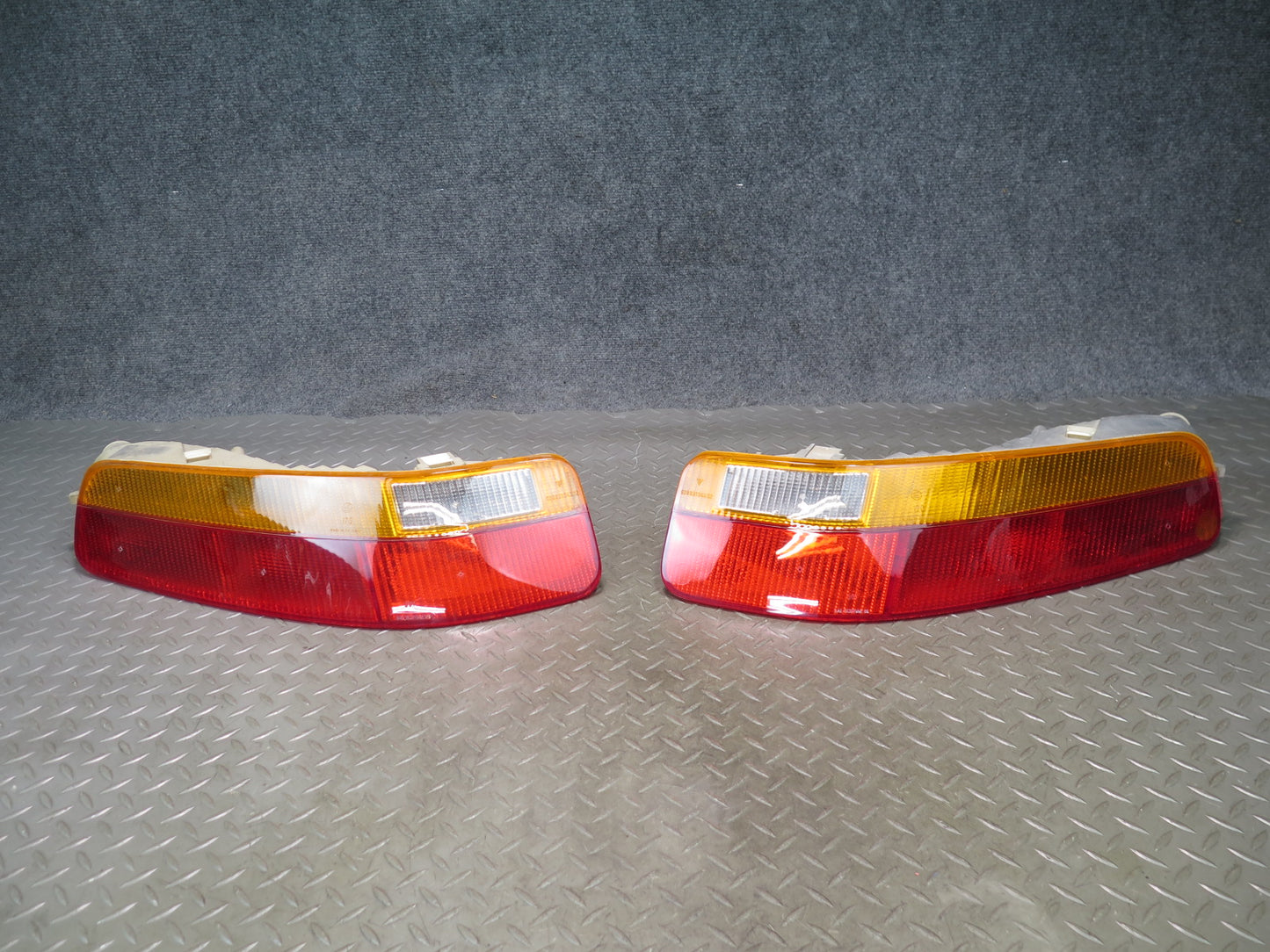 1987-1991 Porsche 928 S4 Rear Left & Right Side Tail Brake Light Lamp Set