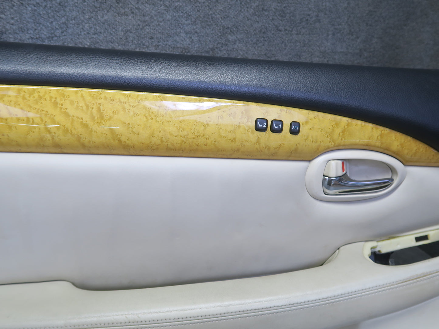 02-05 Lexus SC430 Set of 2 Left & Right Door Interior Trim Cover Panel Ecru OEM