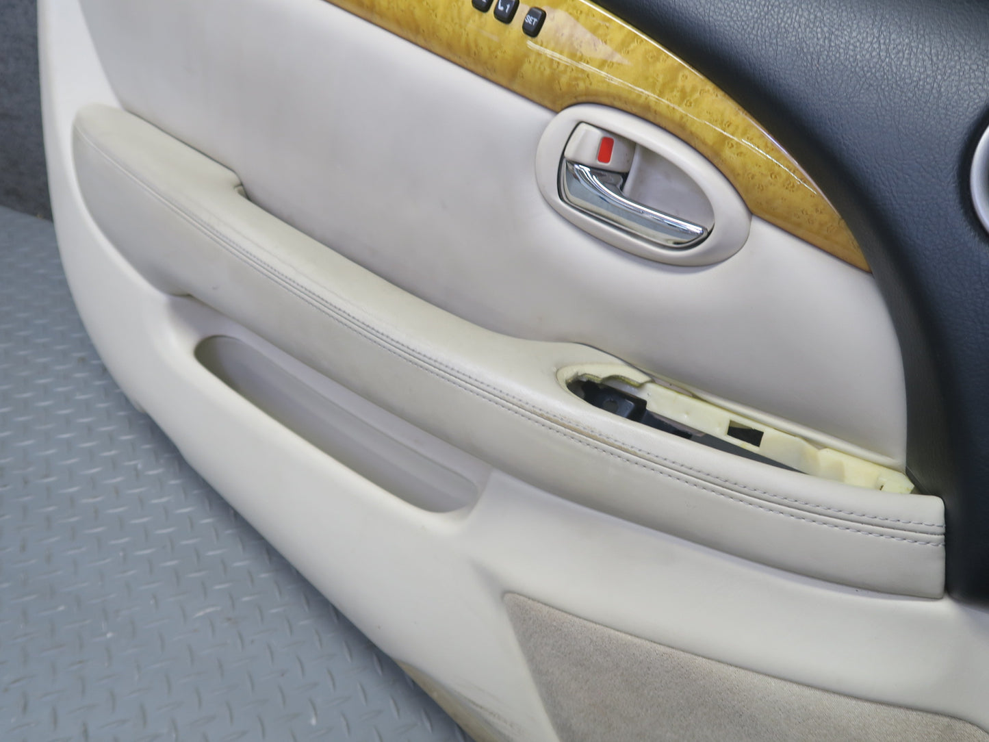 02-05 Lexus SC430 Set of 2 Left & Right Door Interior Trim Cover Panel Ecru OEM