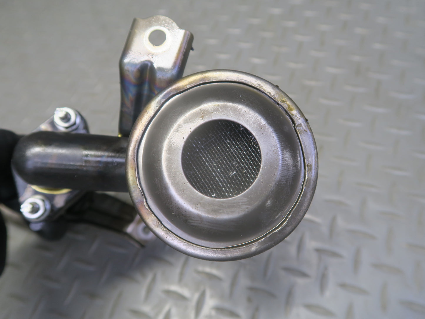 15-25 Lexus GSC16L RC350 RC300 3.5L AWD Engine Oil Baffle Feed Pickup Tube OEM