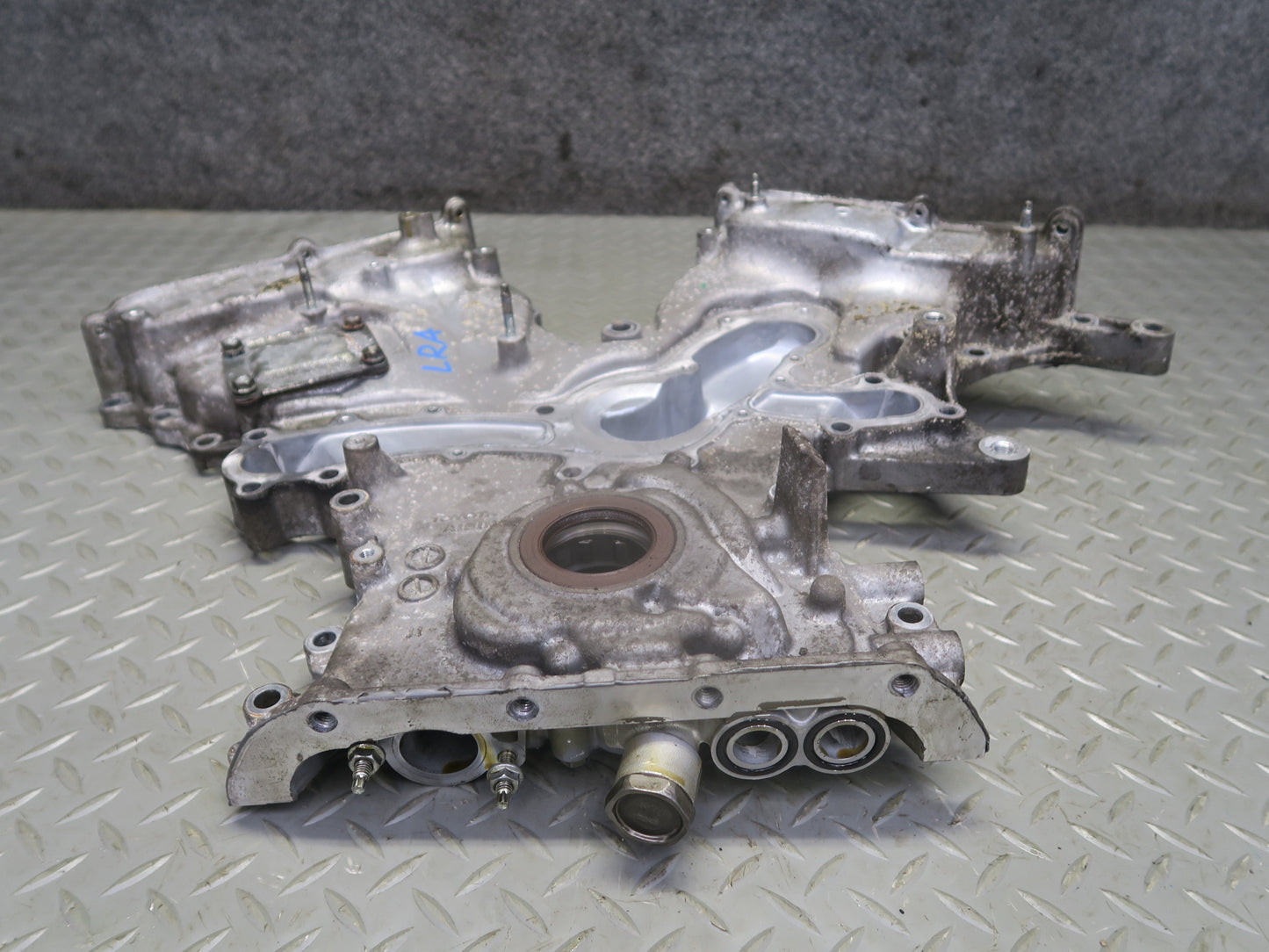 15-17 Lexus RC350 RC300 2GRFSE 3.5L AWD Engine Motor Timing Chain Cover 77K OEM