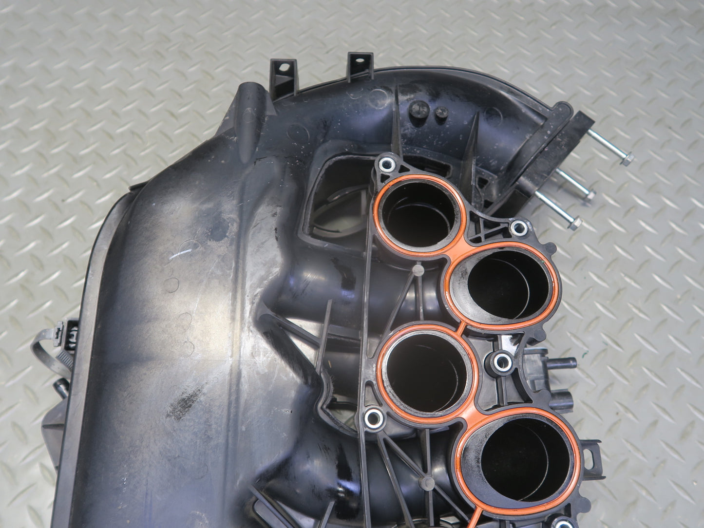 15-17 Lexus GSC16L RC350 RC300 3.5L AWD Engine Upper Intake Manifold 77K OEM