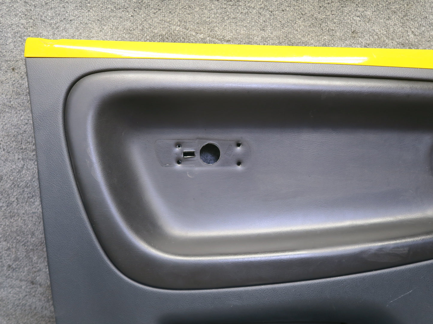 03-06 Chevrolet SSR Set of 2 Right & Left Interior Door Trim Cover Panel OEM