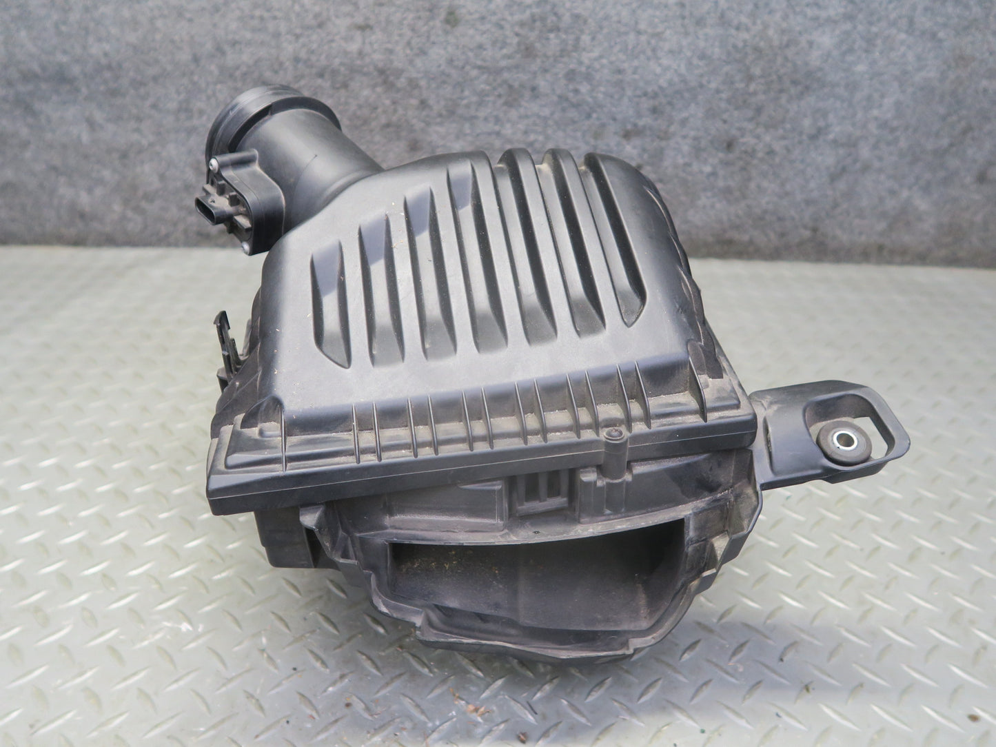 16-24 Mini Cooper S F55 F56 F57 Air Intake Cleaner Filter Box w MAF Sensor OEM