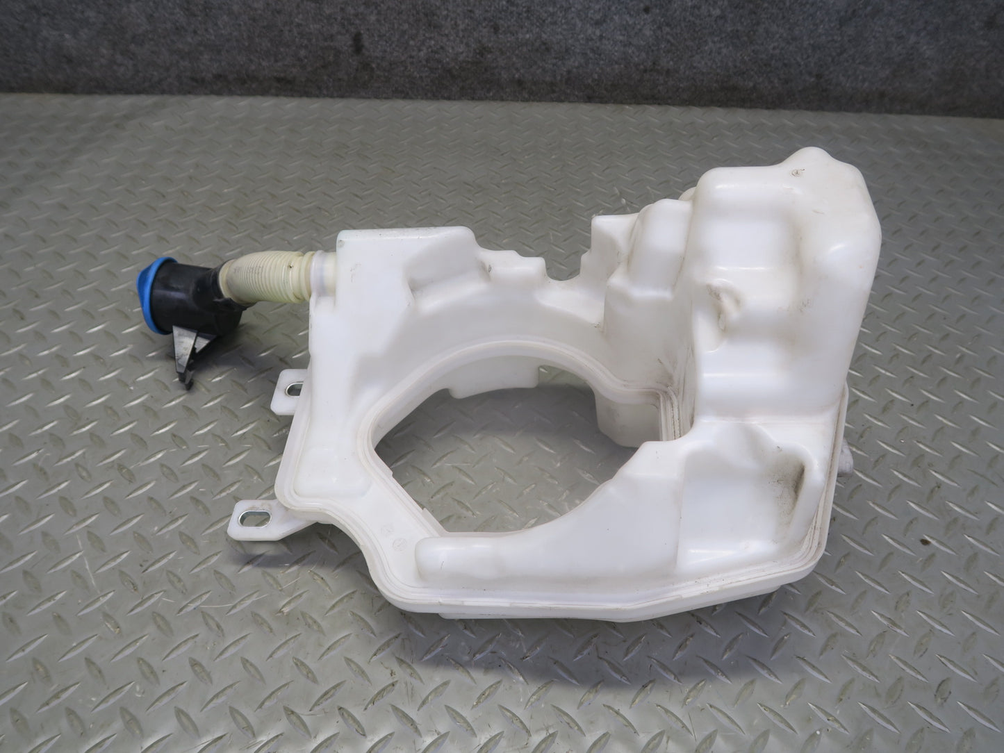 16-24 Mini Cooper F55 F56 F57 Windshield Washer Fluid Reservoir Tank w Pump OEM