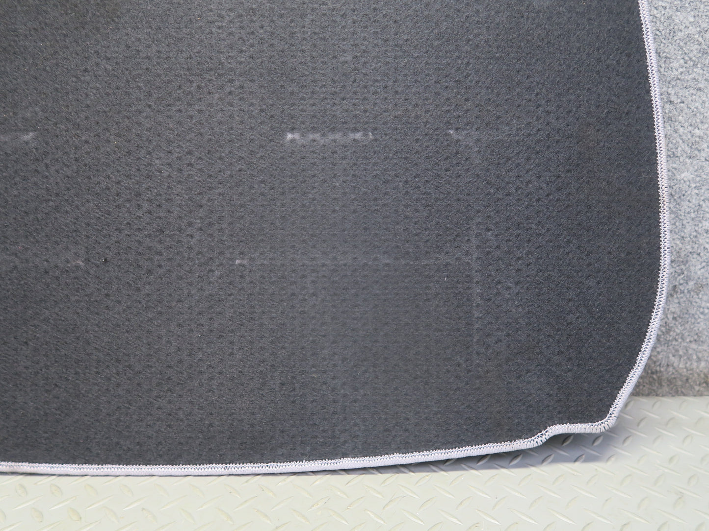 02-10 Lexus UZZ40L SC430 Rear Trunk Floor MAT Carpet Cover Panel Gray OEM