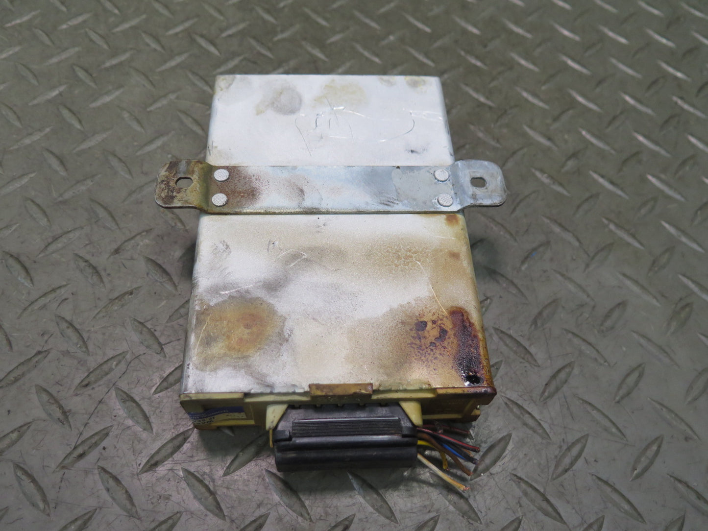 1987-1988 Porsche 928 Cruise Control Module Regulator Unit 92861712700