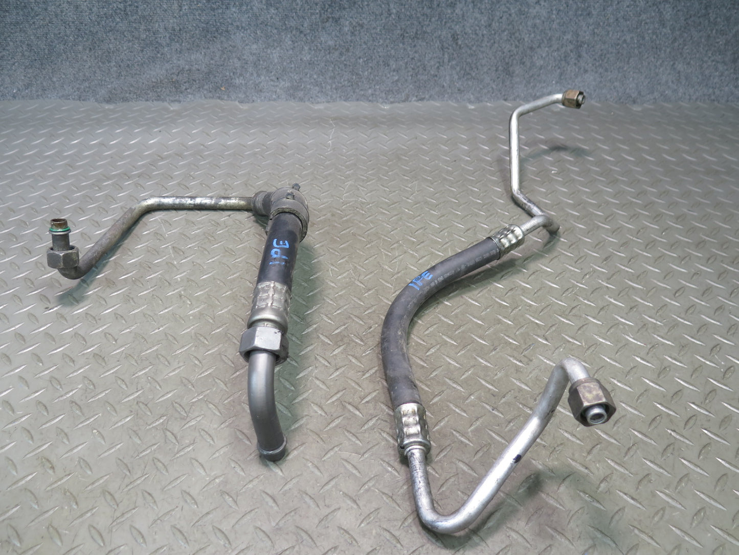 1987-1988 Porsche 928 S4 Oil Pressure Hose Line Set of 2