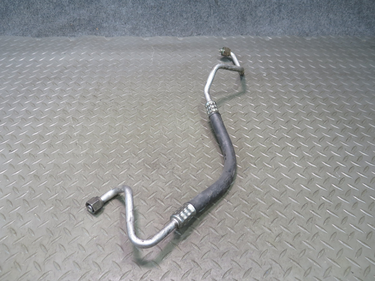1987-1988 Porsche 928 S4 Oil Pressure Hose Line Set of 2