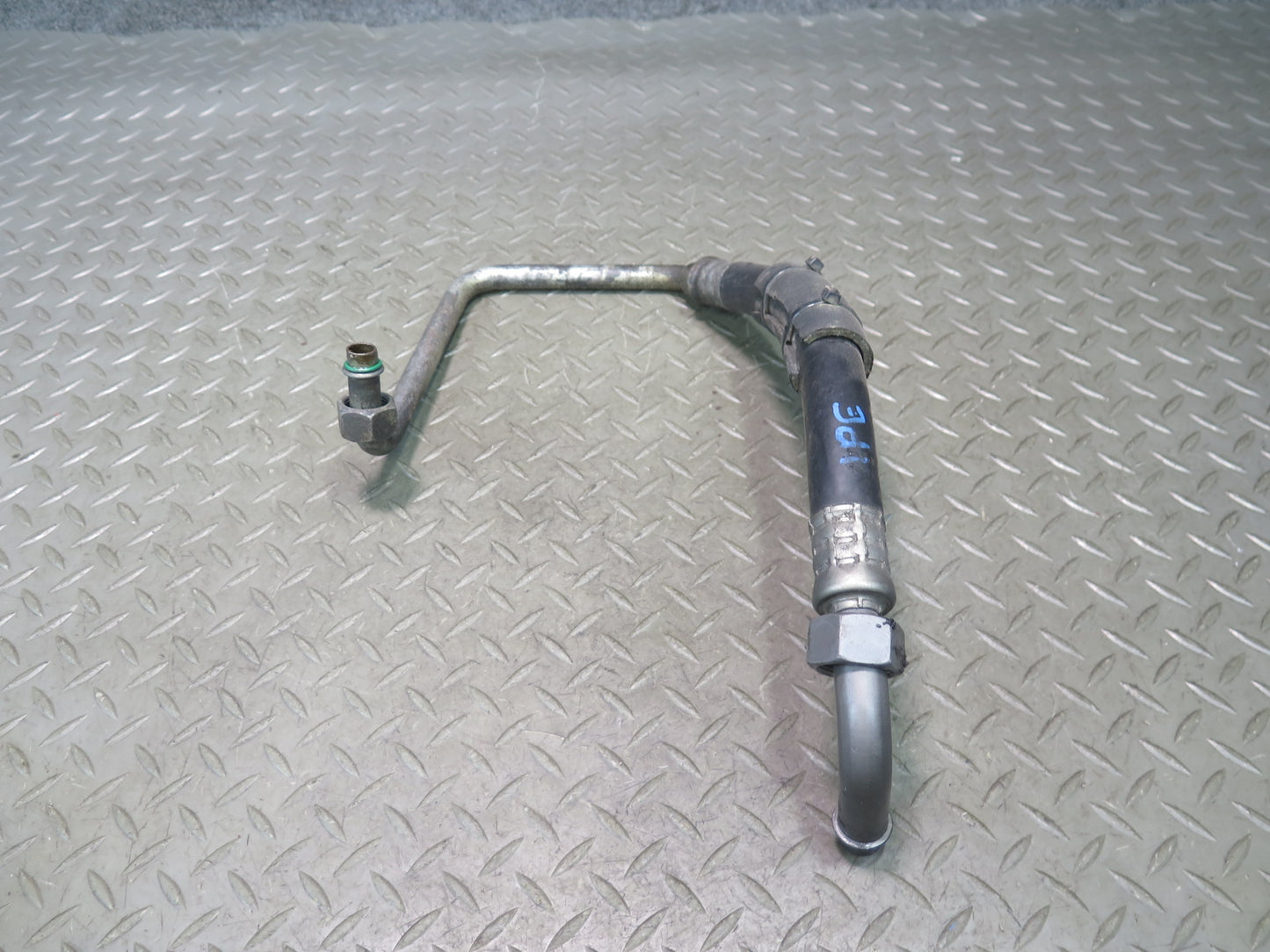 1987-1988 Porsche 928 S4 Oil Pressure Hose Line Set of 2