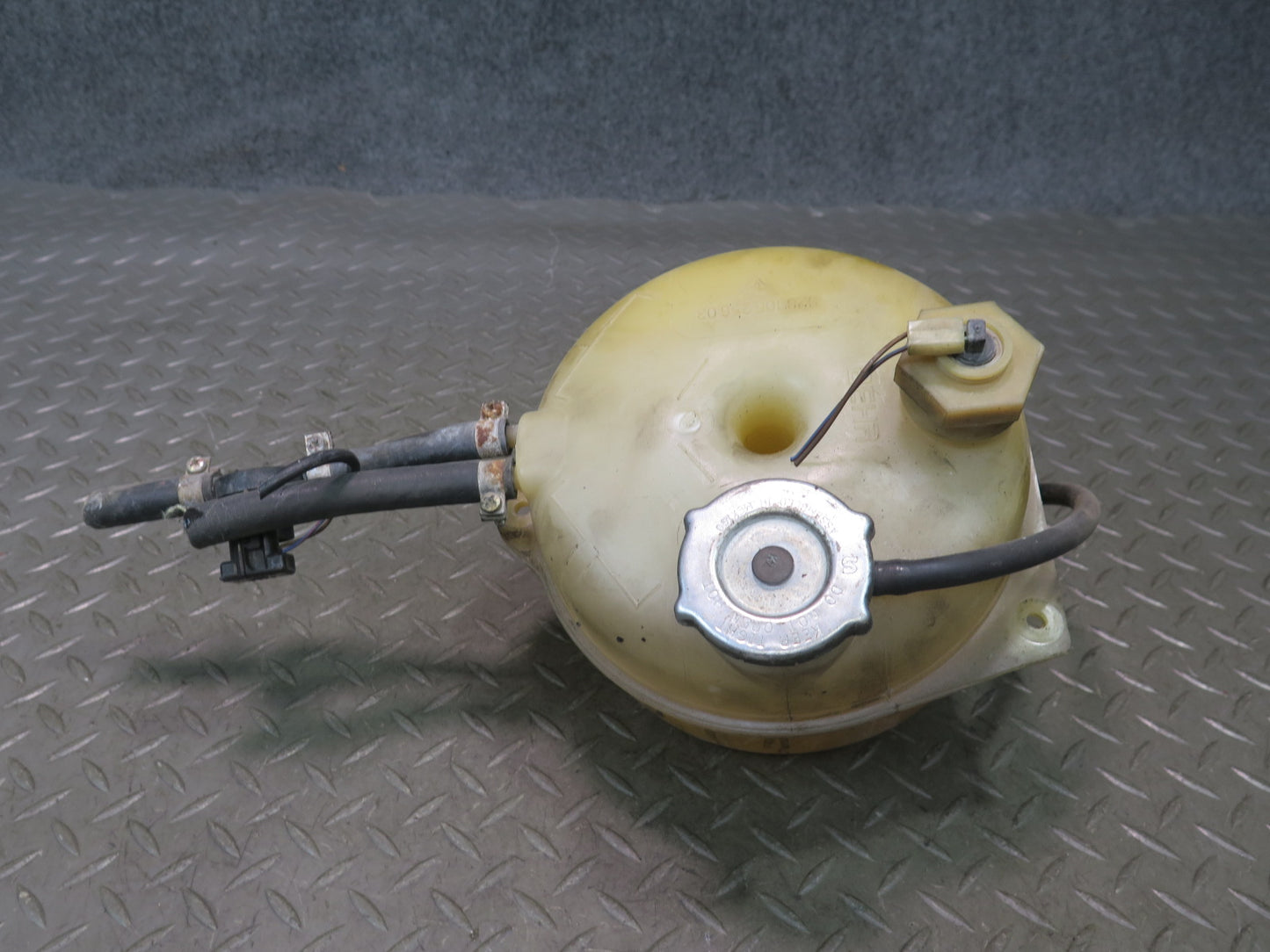 1983-1995 Porsche 928 S4 Engine Coolant Expansion Overflow Reservoir Bottle Tank