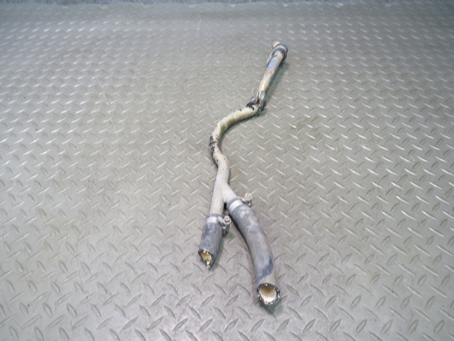 1986-1987 Porsche 928 S4 Engine Coolant Hose Pipe Line Tube