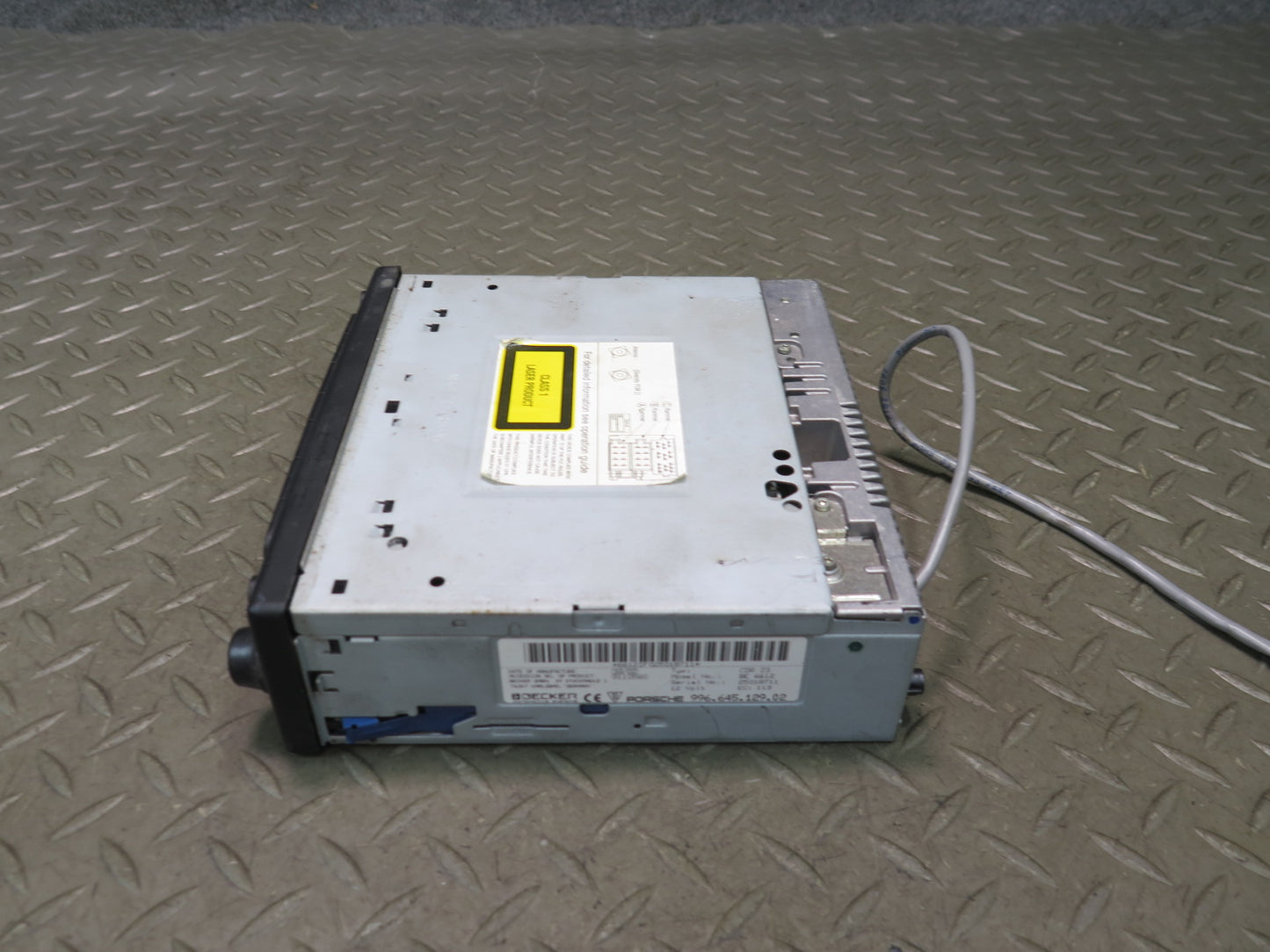 2003-2004 Porsche 911 Carrera 996 Audio Radio Receiver CDR23 CD Player