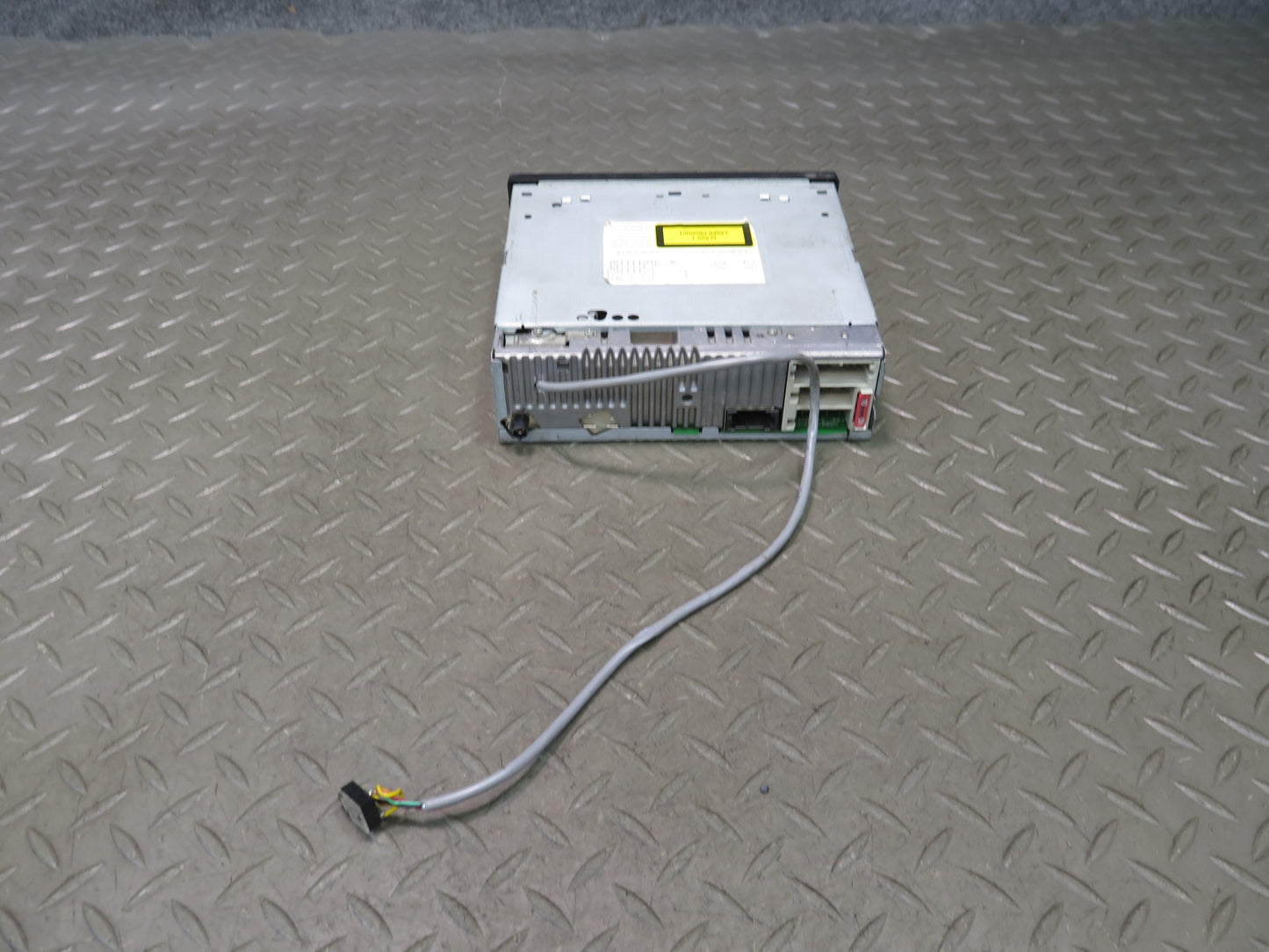2003-2004 Porsche 911 Carrera 996 Audio Radio Receiver CDR23 CD Player