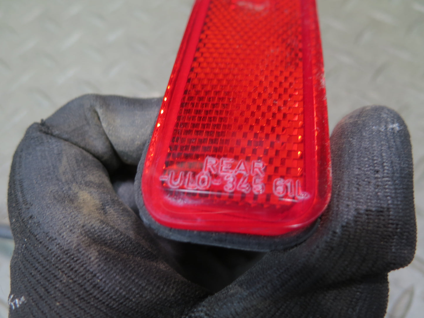 1987-1995 Porsche 928 Rear Left & Right Side Marker Light Lamp Set of 2