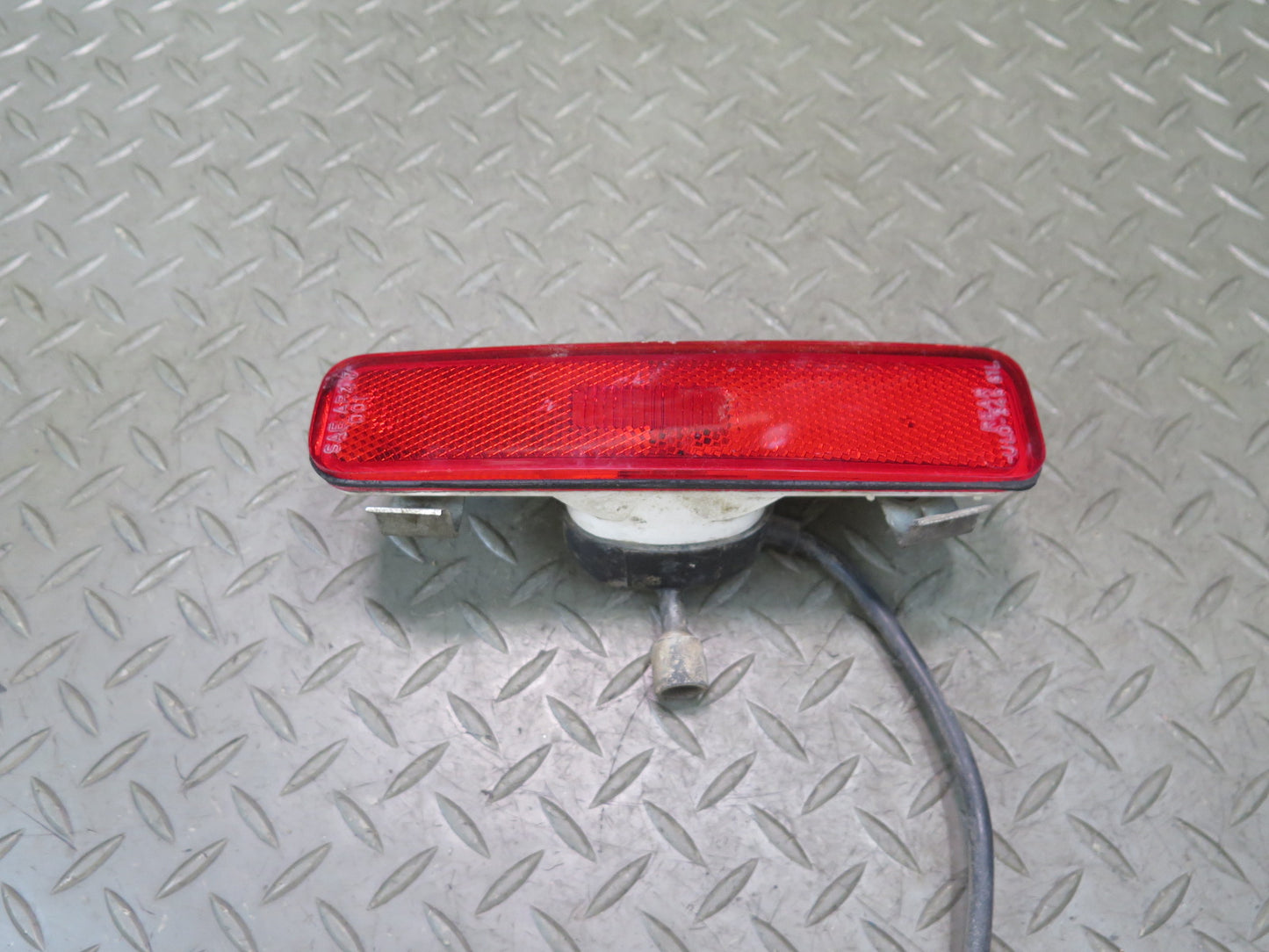 1987-1995 Porsche 928 Rear Left & Right Side Marker Light Lamp Set of 2