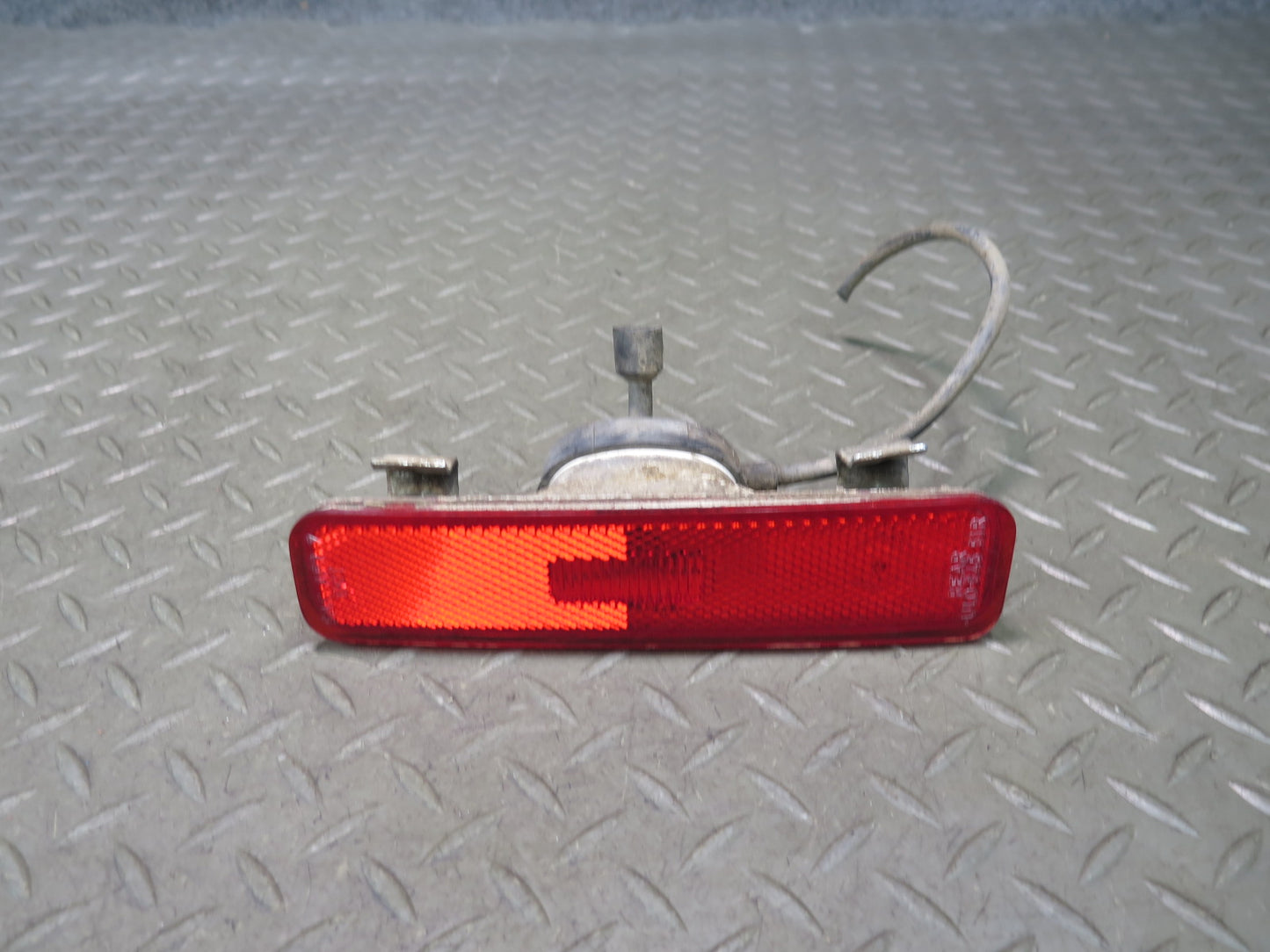 1987-1995 Porsche 928 Rear Left & Right Side Marker Light Lamp Set of 2