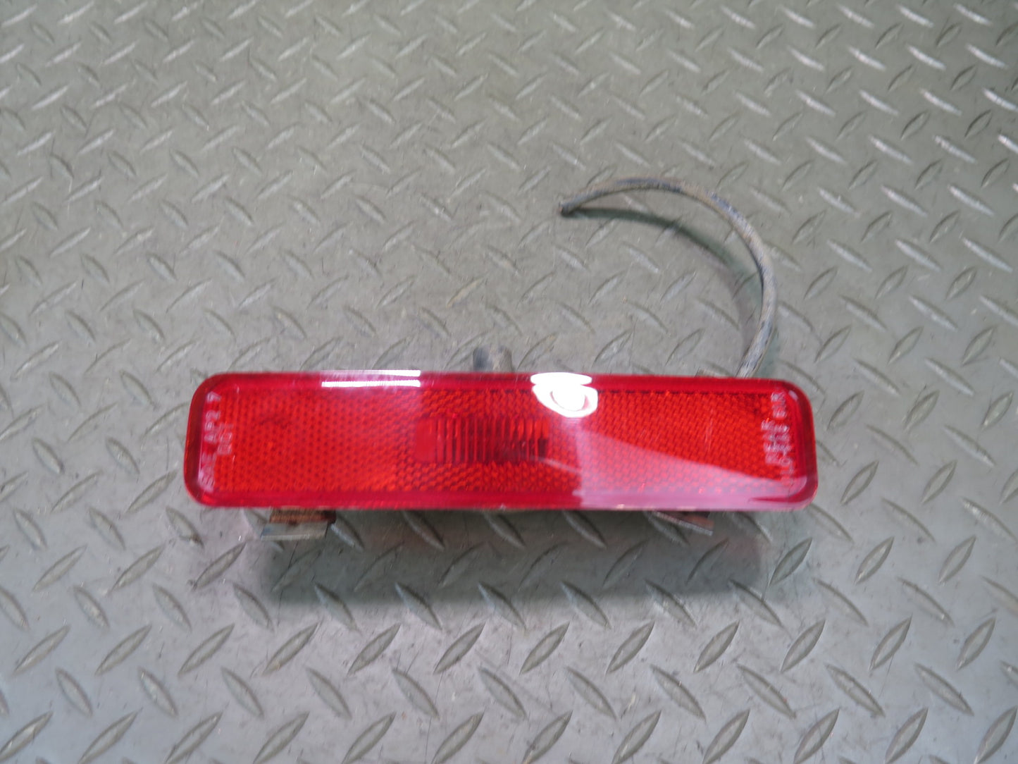1987-1995 Porsche 928 Rear Left & Right Side Marker Light Lamp Set of 2