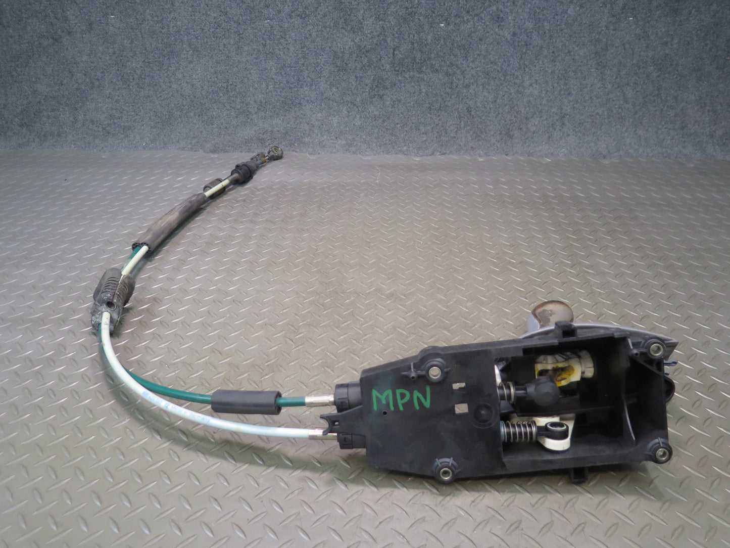 2002-2005 Porsche 911 996 6-SPEED M/T Manual Transmission Shifter Cable Assembly
