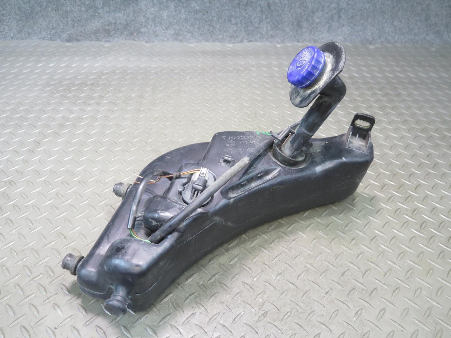 1999-2005 Porsche 911 996 Windshield Wiper Transmission Linkage W/ Motor