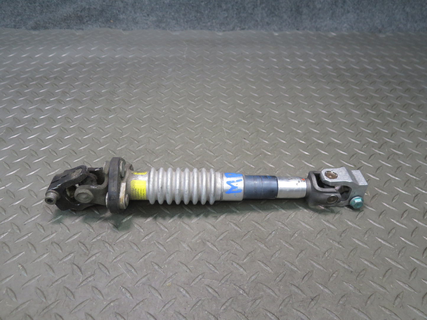 1999-2005 Porsche 911 996 Intermediate Lower Steering Column Shaft Linkage
