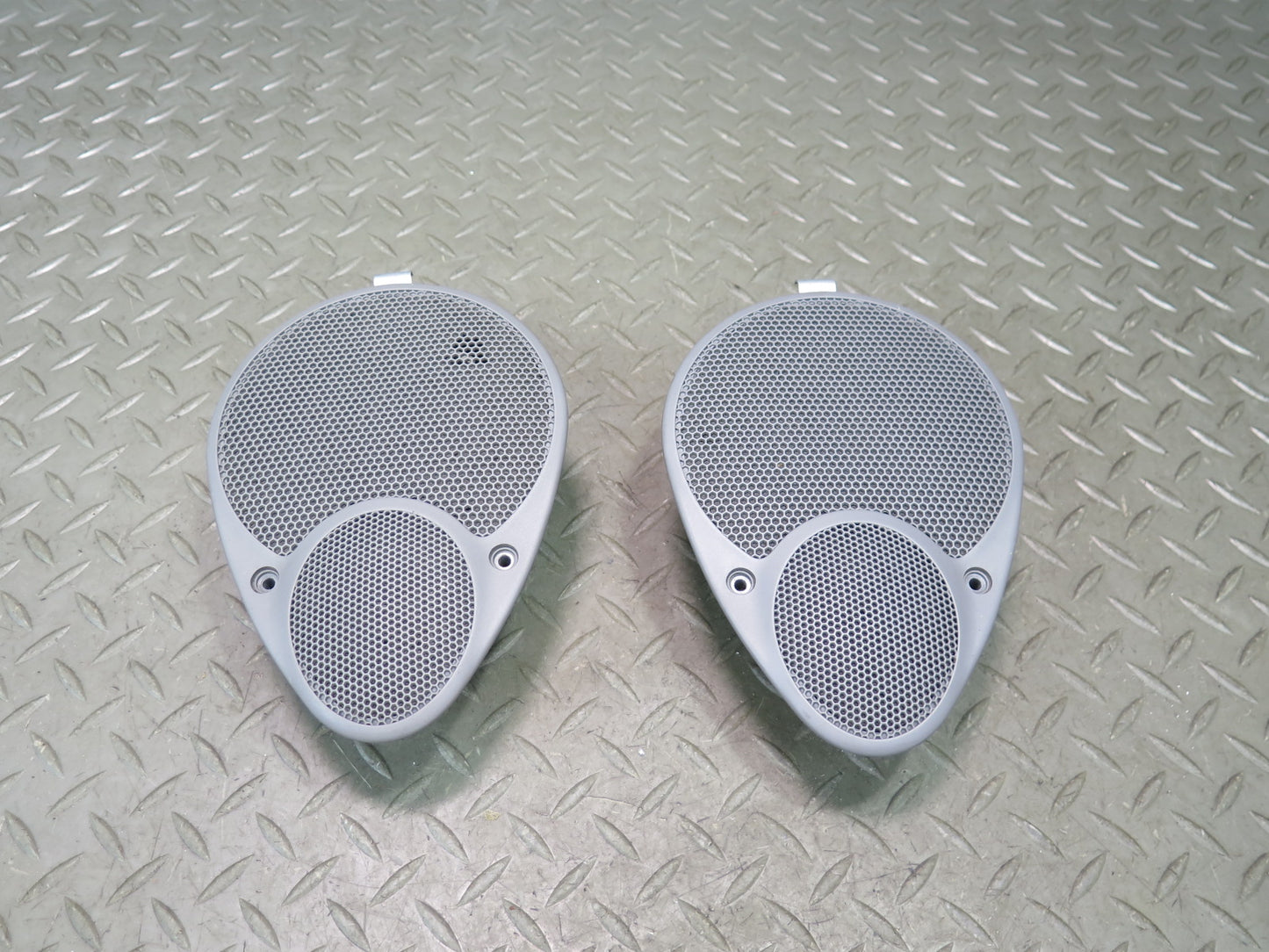 1999-2005 Porsche 911 996 Rear Left & Right Side Door Speaker W/ Cover Set