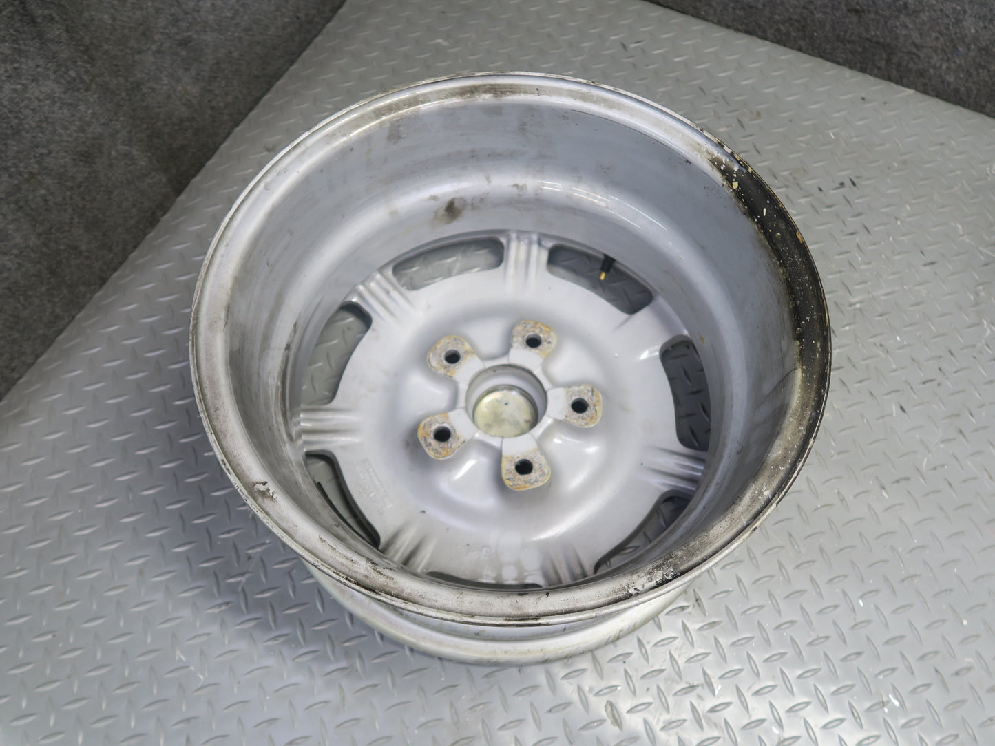 1987-1989 Porsche 928 S4 Factory R16 16" Wheel Rim 16x7J ET65 Set of 4