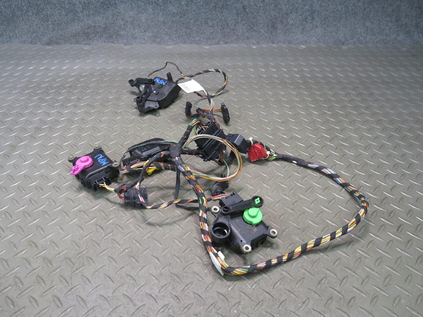 1999-2005 Porsche 911 996 A/C Heater Hvac Actuator Motor Wiring Harness Set