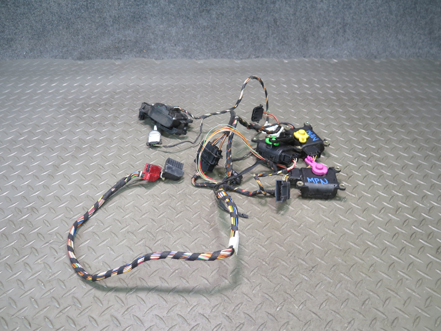 1999-2005 Porsche 911 996 A/C Heater Hvac Actuator Motor Wiring Harness Set