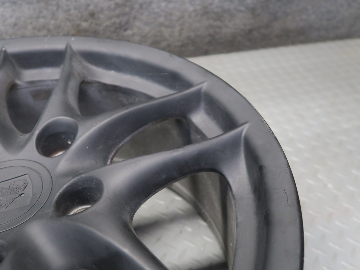 1999-2004 Porsche 911 996 Rear R17" Alloy Wheel Rim 17x8.5J ET48 98636212607