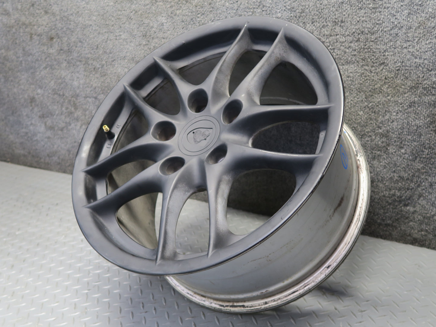 1999-2004 Porsche 911 996 Rear R17" Alloy Wheel Rim 17x8.5J ET48 98636212607